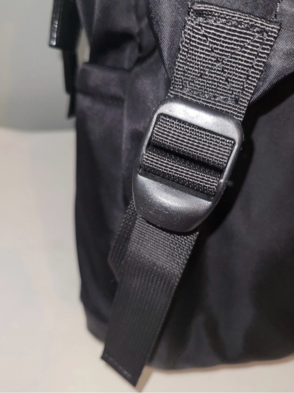 Tutilo Boost Backpack Black Nylon Vegan Leather Trim Laptop Bag - Picture 11 of 16
